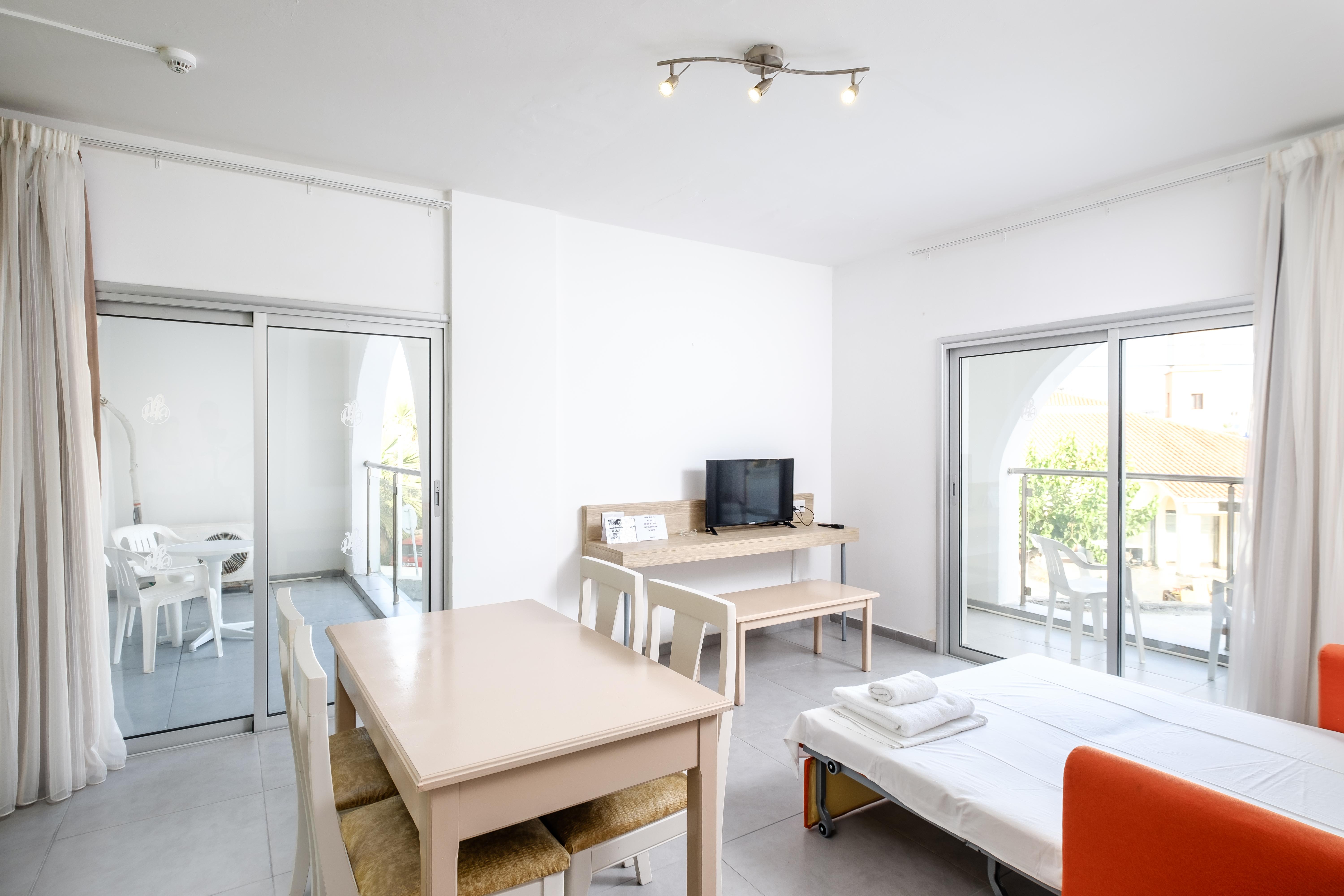 Pandream Hotel Apartments Pafos Dış mekan fotoğraf