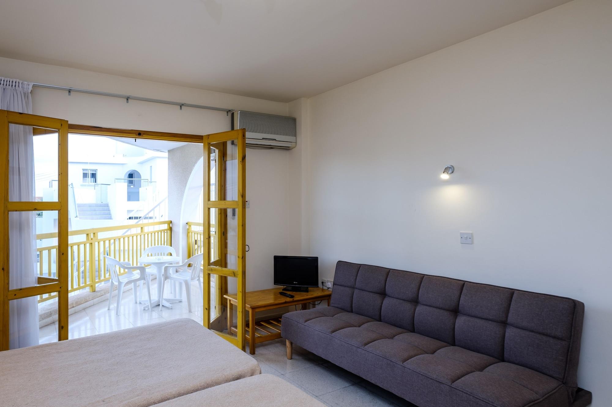 Pandream Hotel Apartments Pafos Dış mekan fotoğraf