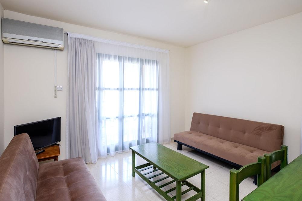 Pandream Hotel Apartments Pafos Dış mekan fotoğraf